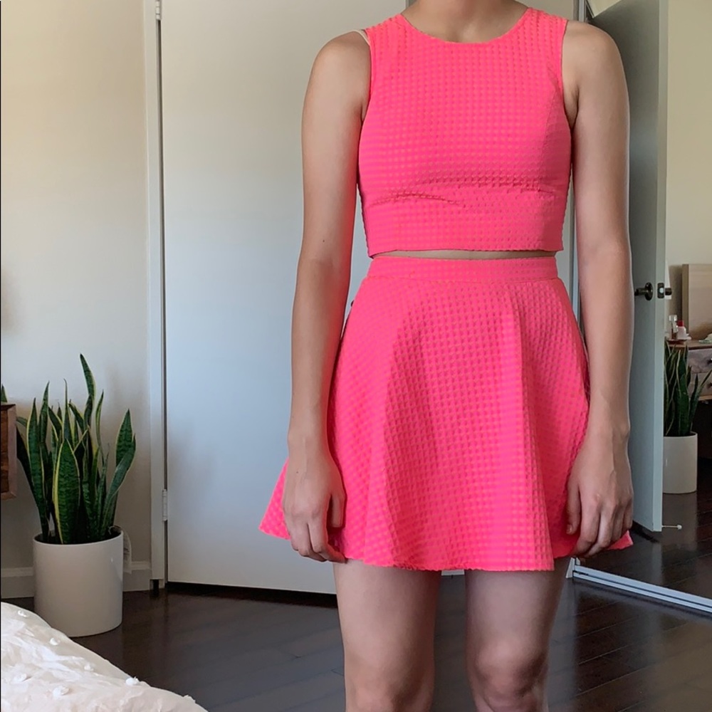 2 Piece Set - image 2